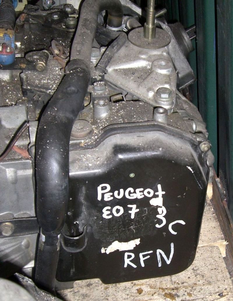  Peugeot 307 (RFN) :  4